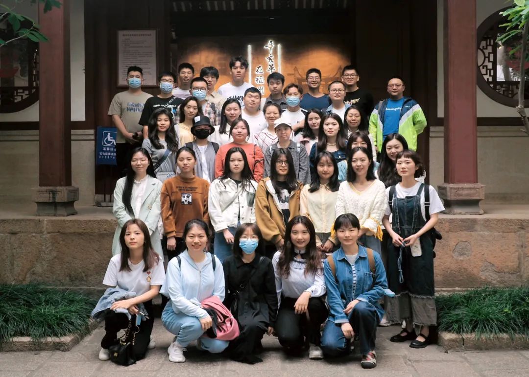 忆峥嵘岁月，明信仰之道——壹定发·(EDF)最新官方网站团支部与福建科学技术出版社团支部等联合开展“五四”青年